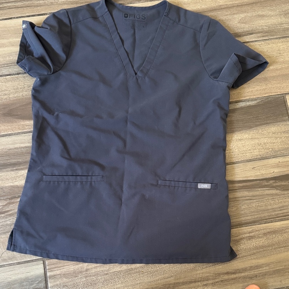 Figs Women's Navy Short Sleeve Top